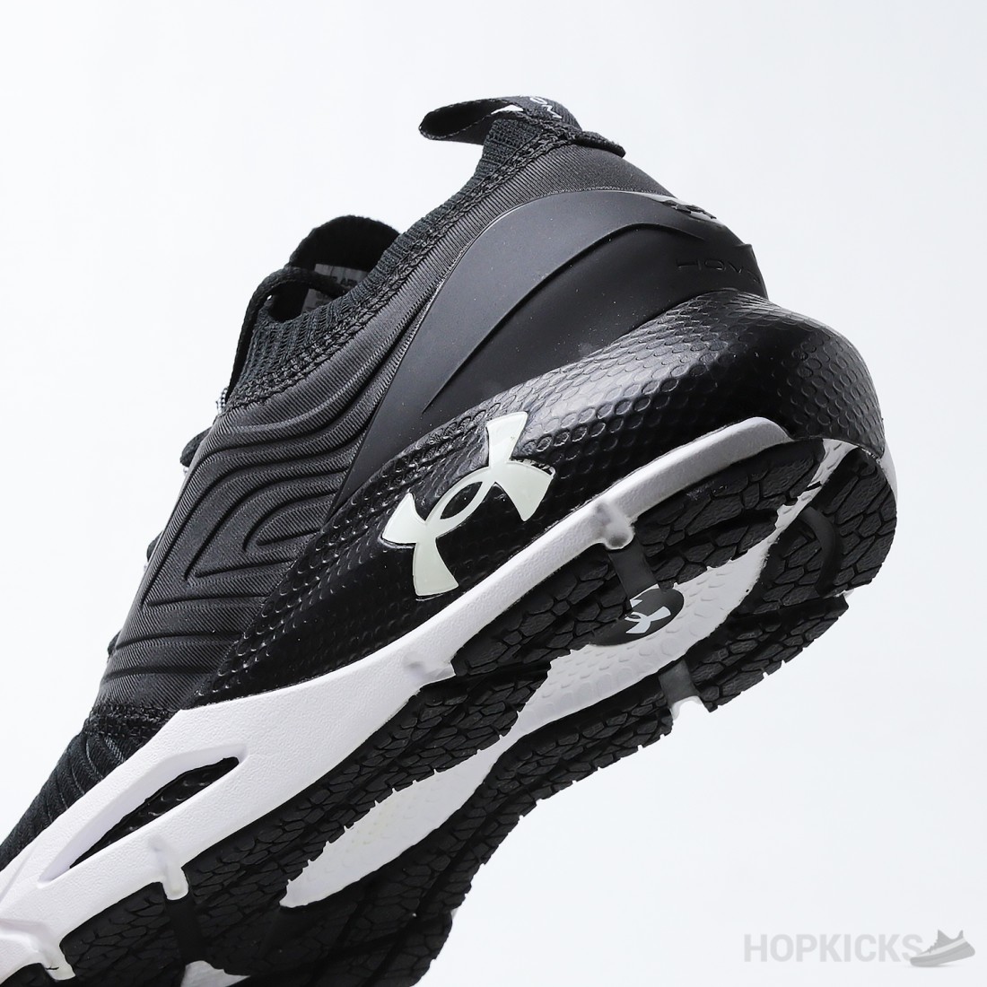 ua hovr phantom 2 black